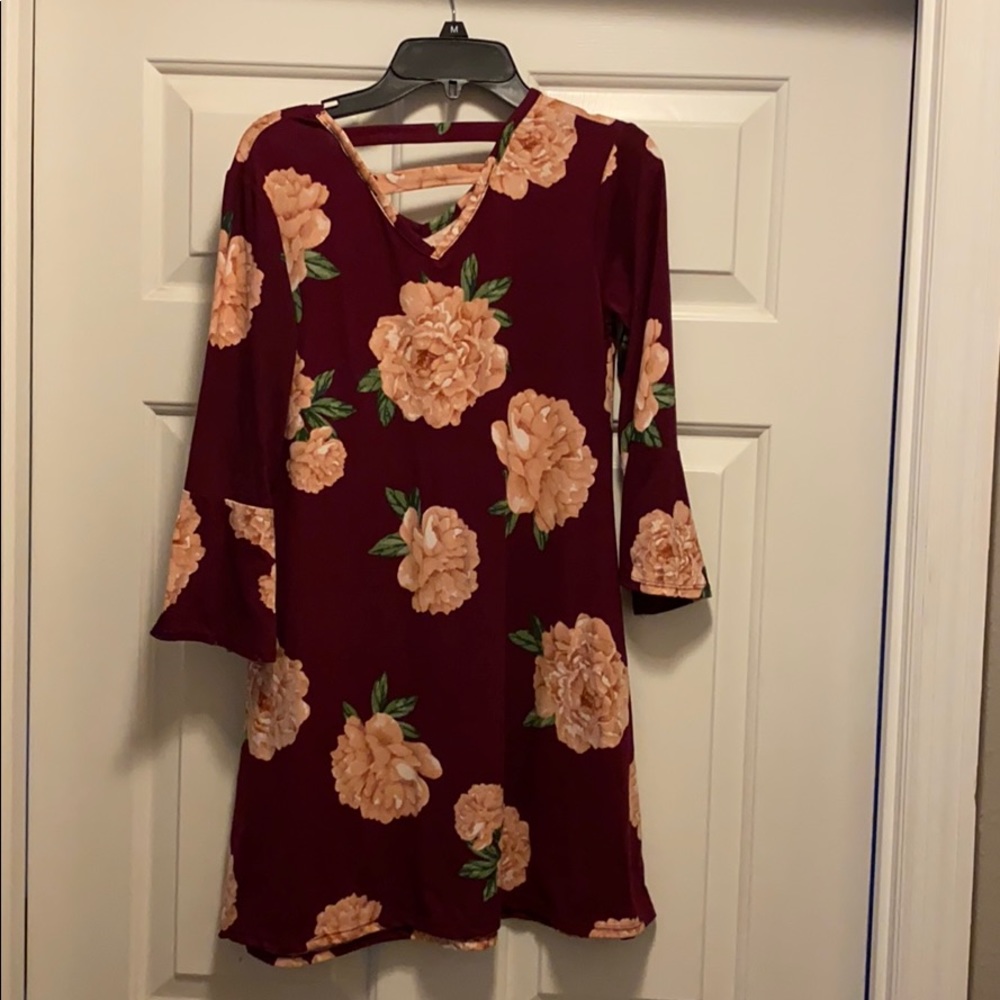 Girls dresses - Picture 3 of 7